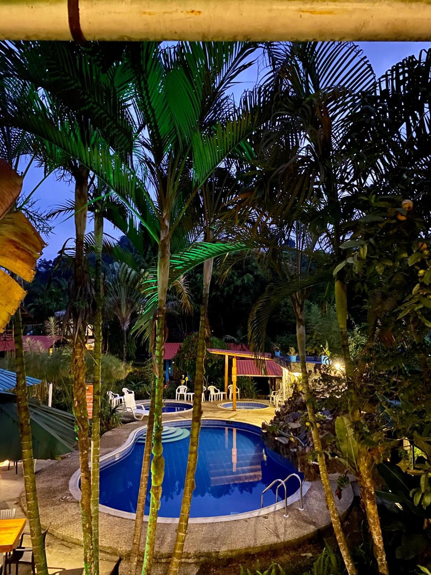 Hosteria Arasari ميندو المظهر الخارجي الصورة