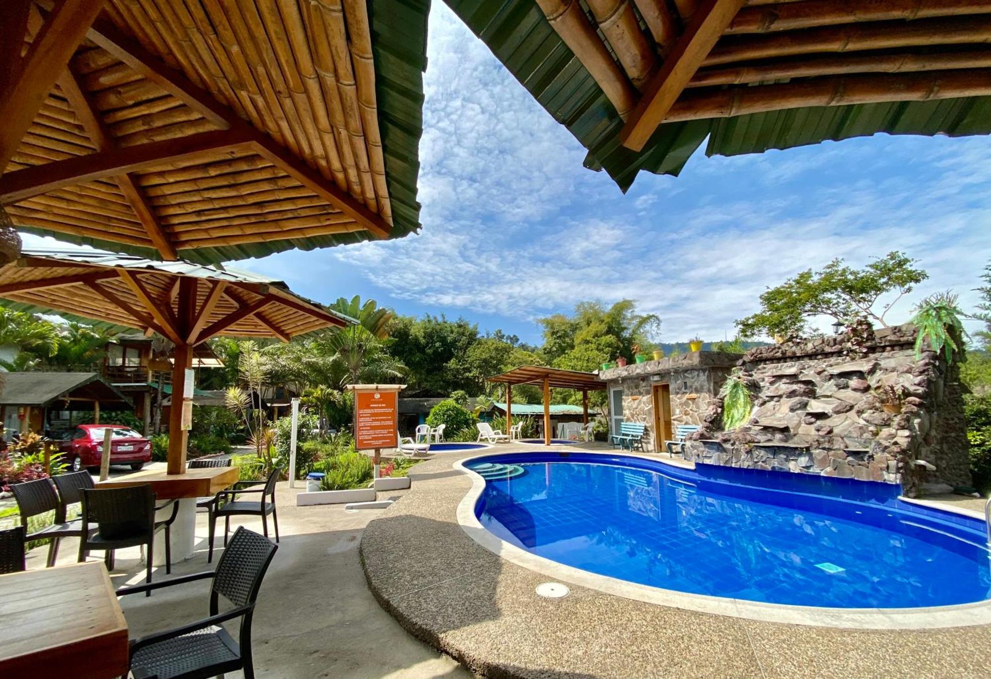 Hosteria Arasari ميندو المظهر الخارجي الصورة