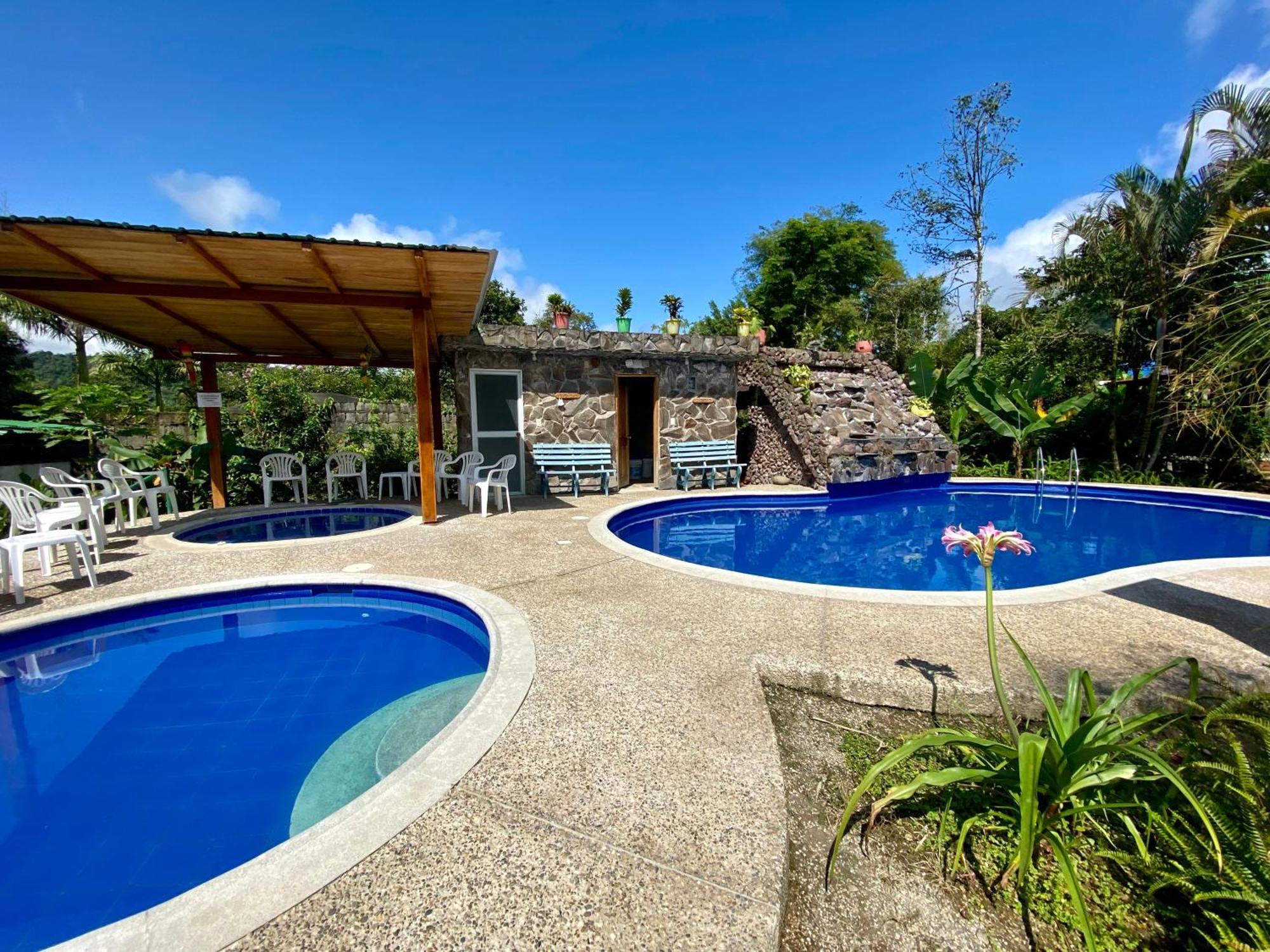 Hosteria Arasari ميندو المظهر الخارجي الصورة