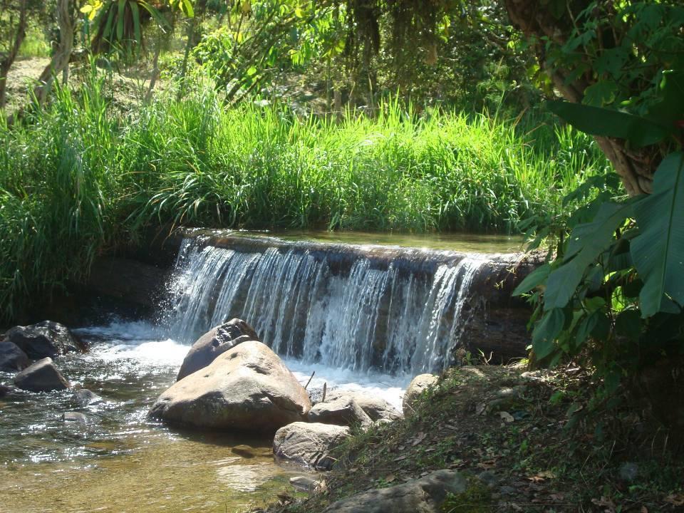 Hosteria Arasari ميندو المظهر الخارجي الصورة
